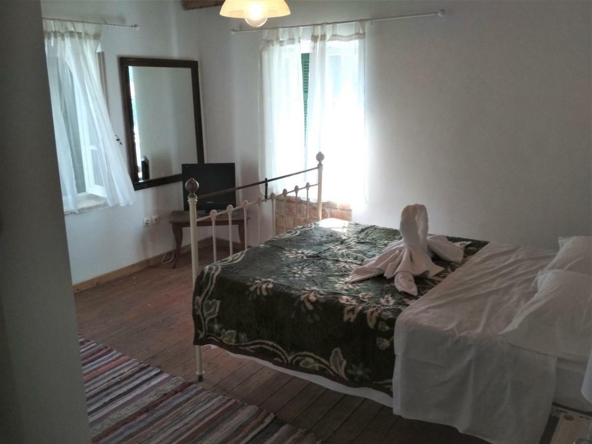 River House Maria Lefkimmi  Bagian luar foto